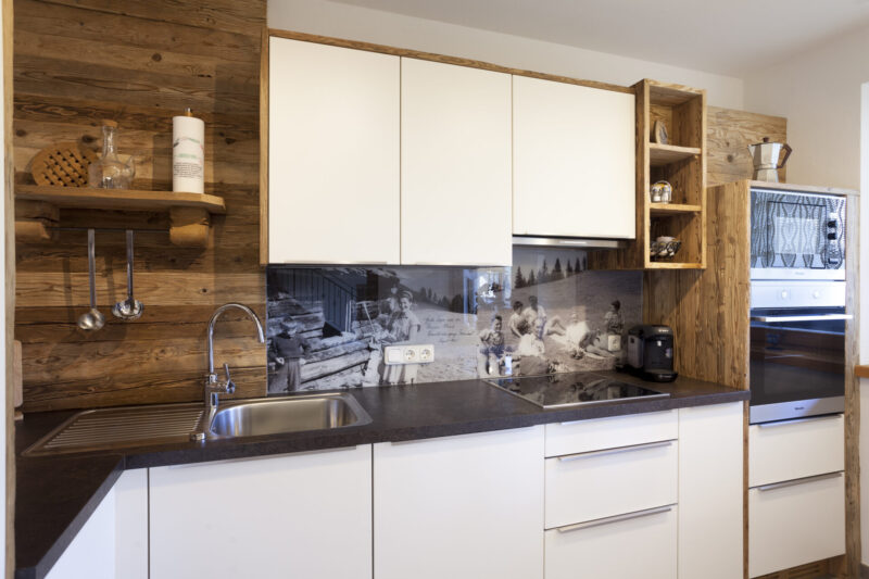 Küche Altholz Osttirol, Tischlerei Lanser GmbH