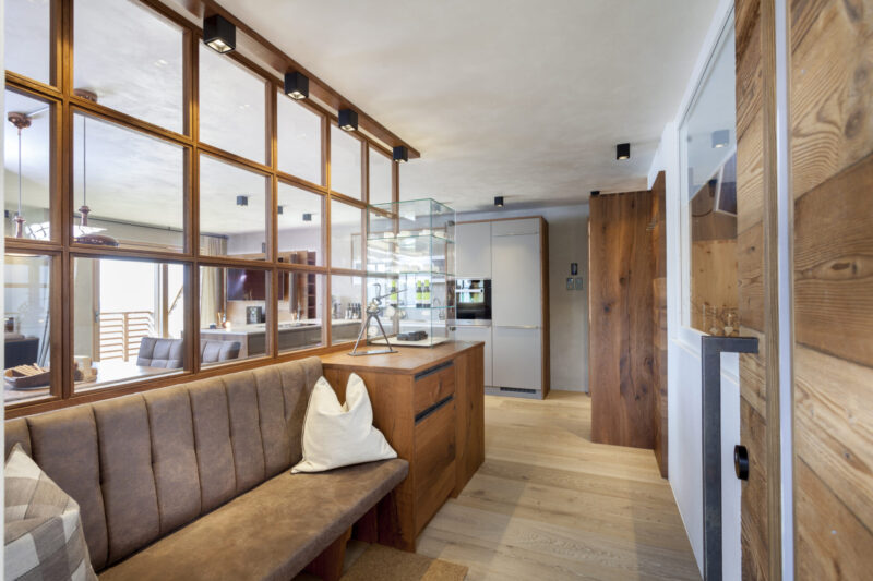 Projekt Südtirol Wohnzimmer und Küche, Tischlerei Lanser Osttirol, Wohnraum2