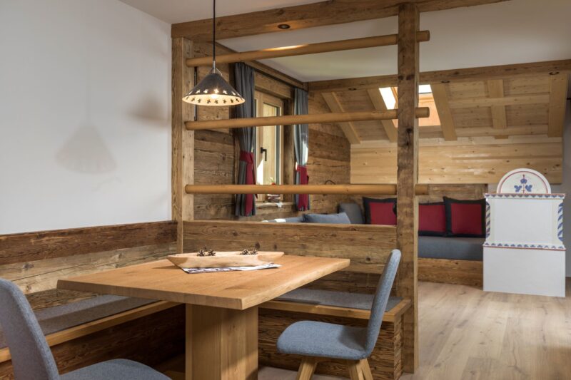 Tischlerei Lanser, Riega