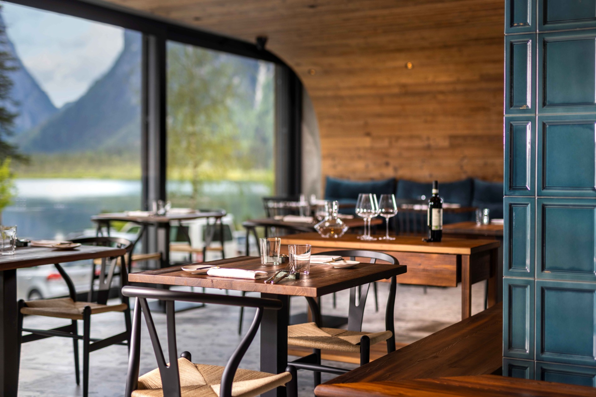 Hebbo Toblach_Lanser Tischlerei