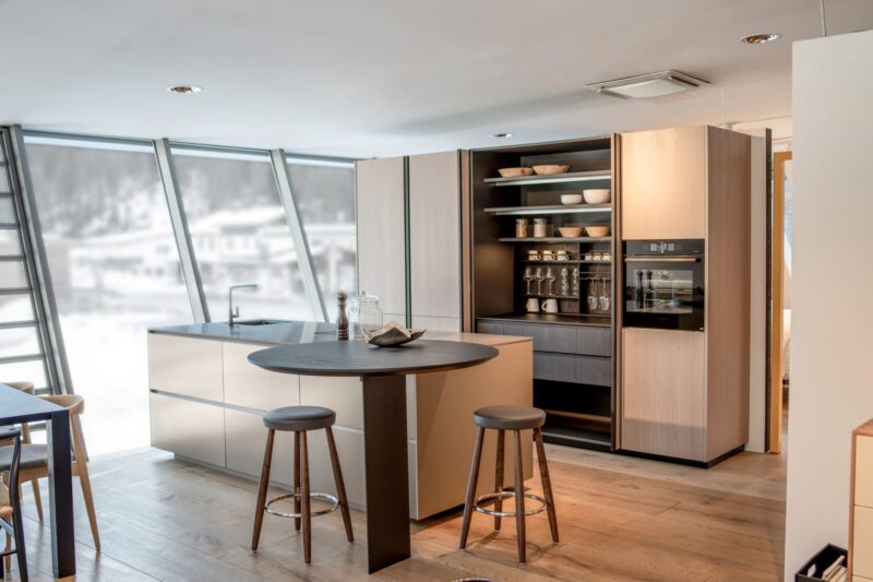 Showroom Arnbach, Tischlerei Lanser, Küche Poliform