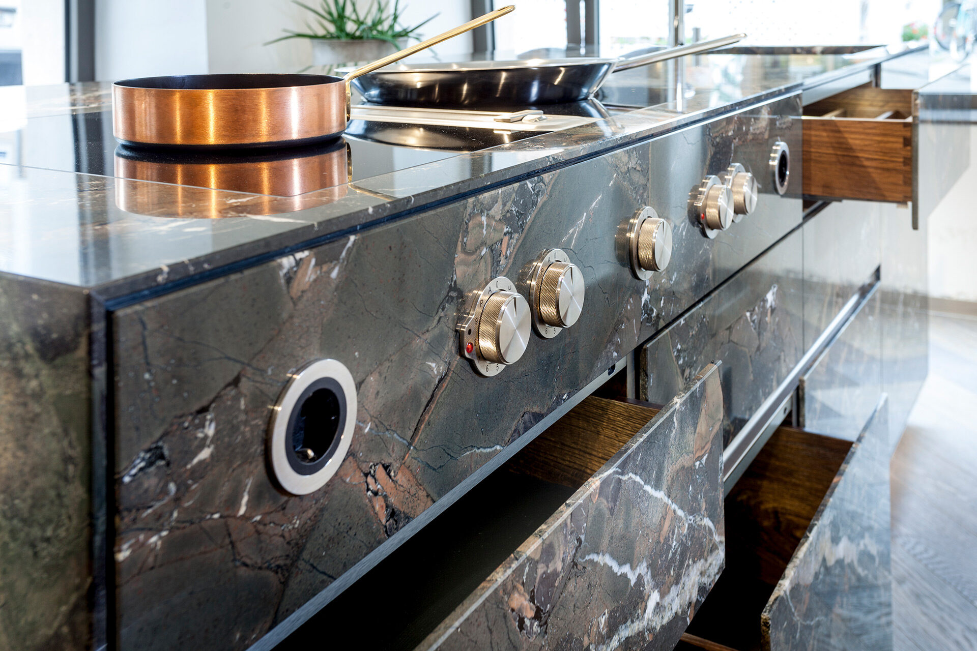 Showroom Lienz, Tischlerei Lanser, Küche